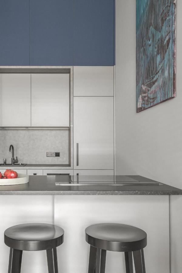 Ivis House Modern Apartment In Vilnius Old Town With Balcony VNO Eksteriør billede