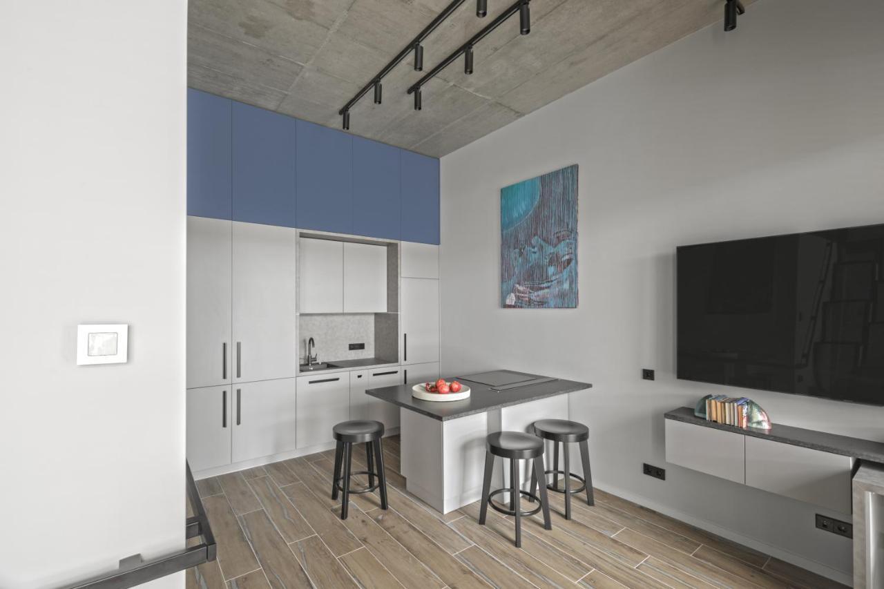Ivis House Modern Apartment In Vilnius Old Town With Balcony VNO Eksteriør billede